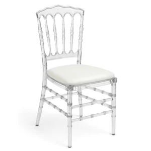 Photographie studio d'une chaise napoléon 3/4 face.