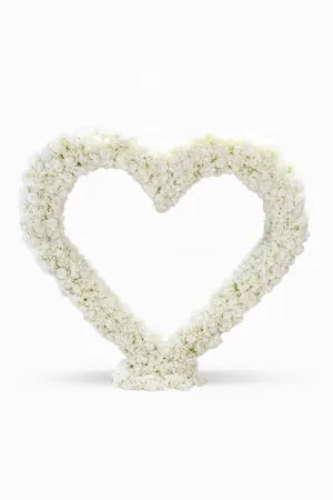 Arche de fleurs "Cœur" Blanche